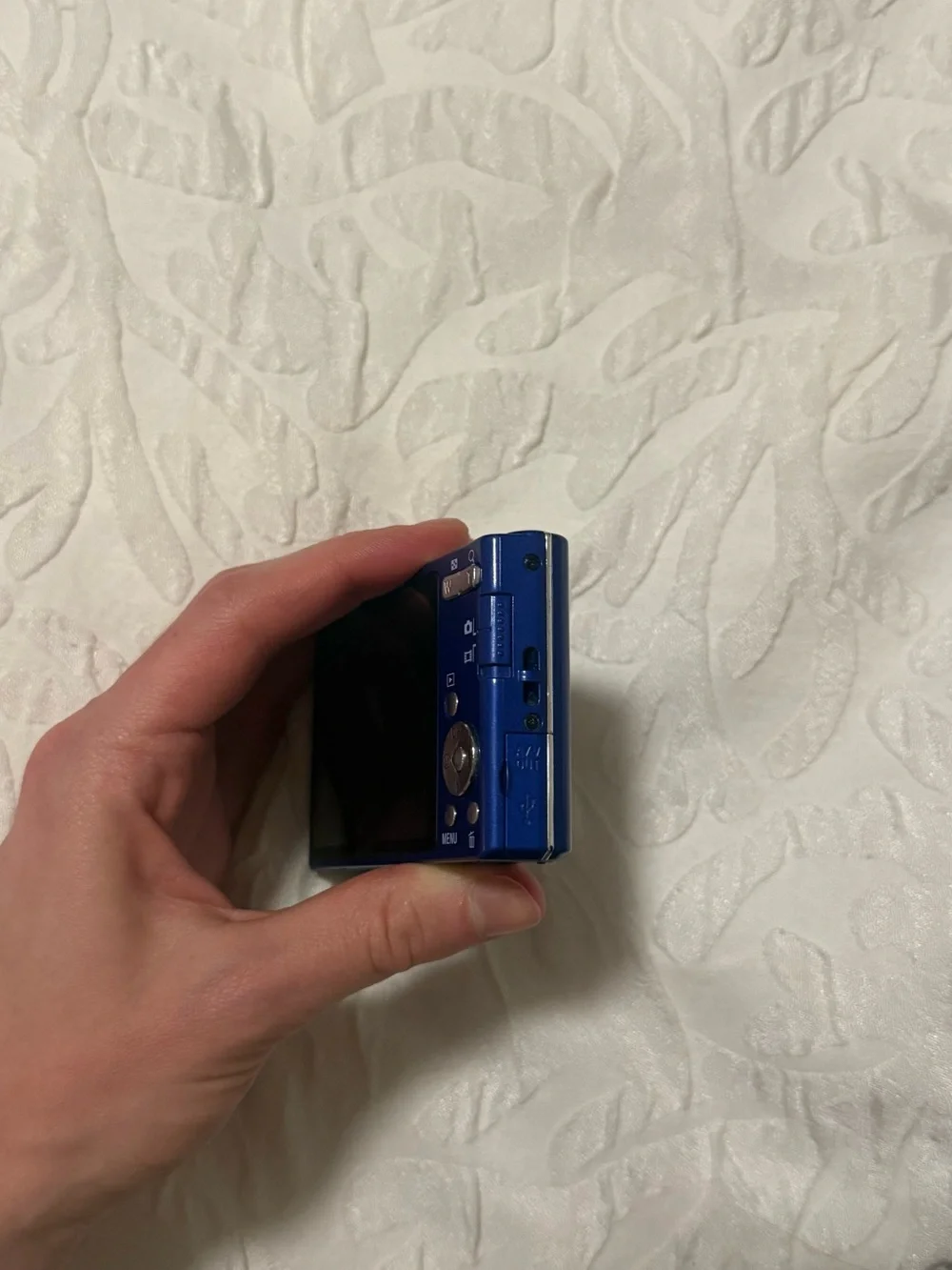 Sony Cyber-shot DSC-W330 14.1MP Digital Camera (Blue) + Battery + 4GB SD card